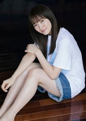 中山莉子（私立恵比寿中学）サイン入り写真パネル