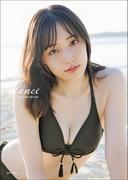 モーニング娘。’22 譜久村聖 写真集 『 glance 』(オデッセー出版)