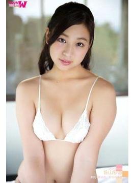 佐山彩香「素肌+香る肌、彩りの季節」(Idol Line)